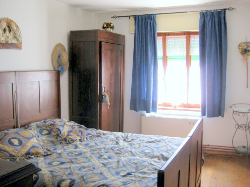 Sull'Altopiano di ASIAGO, in zona TRESCHE' CONCA di Roana, 
proponiamo una casa indipendente di c...