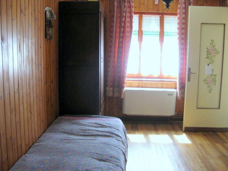 Sull'Altopiano di ASIAGO, in zona TRESCHE' CONCA di Roana, 
proponiamo una casa indipendente di c...