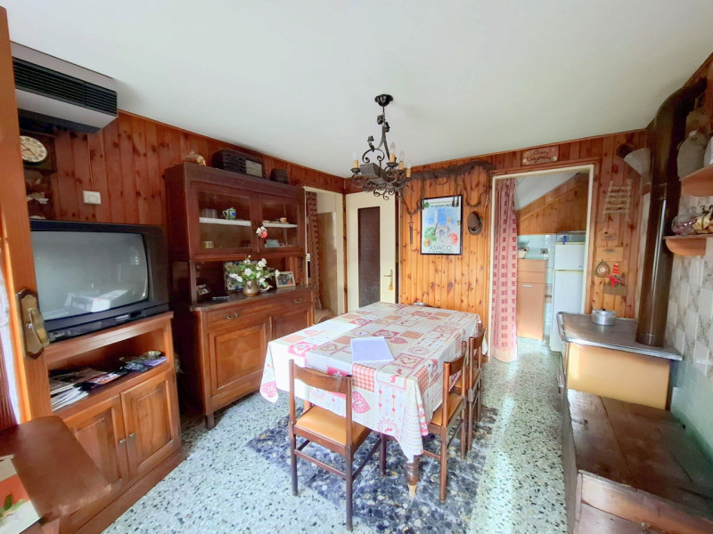 Sei alla ricerca di un immobile da ristrutturare per poterlo personalizzare? 
Sull'Altopiano di A...