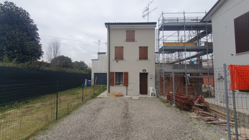 Novi di Modena Vendita Casa singola terratetto