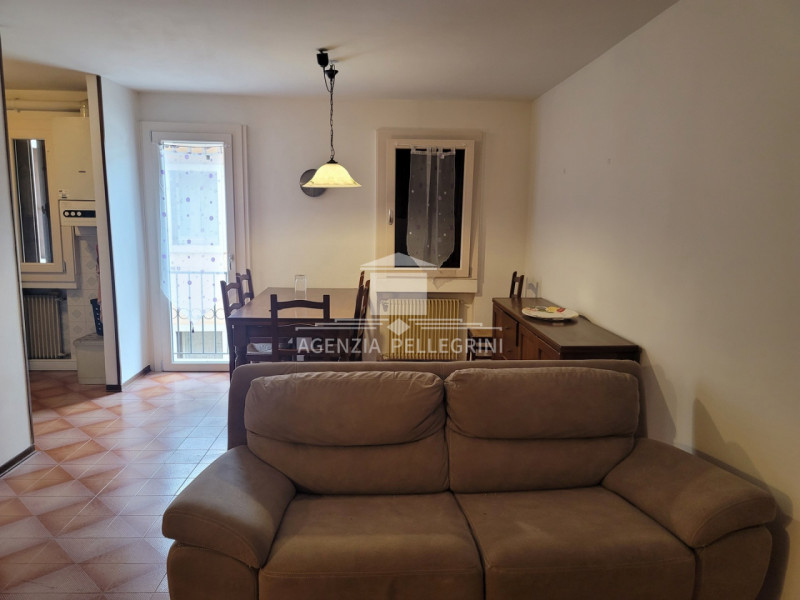 AFFITTASI BICAMERE ARREDATO A SANTA LUCIA 
VICENZA, PARAGGI SANTA LUCIA, a pochi passi da Ponte d...