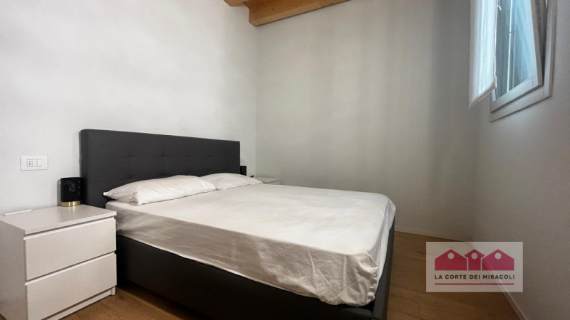 VICENZA: NUOVO MINIAPPARTAMENTO APPENA RISTRUTTURATO COMPOSTO DA SOGGIORNO CON ANGOLO COTTURA, BA...