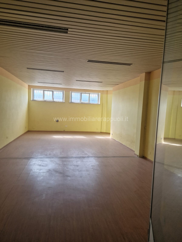 Uffici in Affitto a Sinalunga