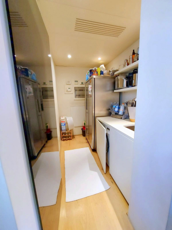 PONTE MOLINO: AFFASCINANTE APPARTAMENTO IN PALAZZETTO €.1.000.000 RIF.CLR001

Elegante e raffinat...