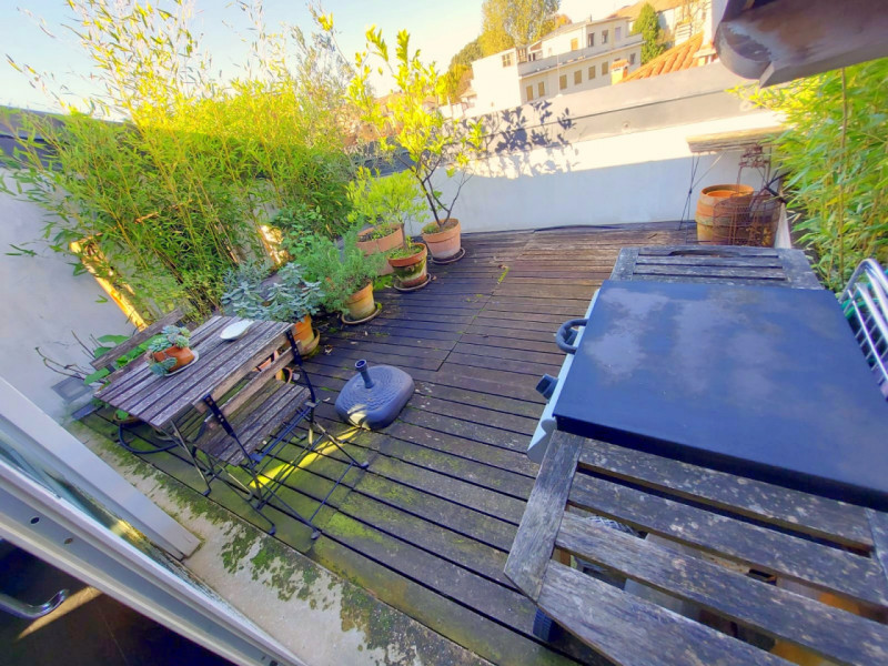 PONTE MOLINO: AFFASCINANTE APPARTAMENTO IN PALAZZETTO €.1.000.000 RIF.CLR001

Elegante e raffinat...