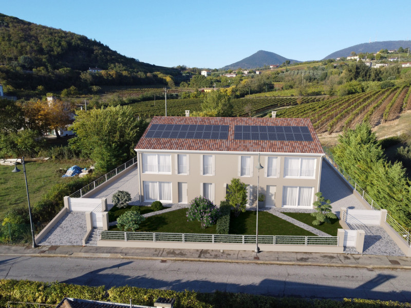 In una bellissima posizione comoda al centro del Paese, proponiamo in vendita a Cinto Euganeo, bi...