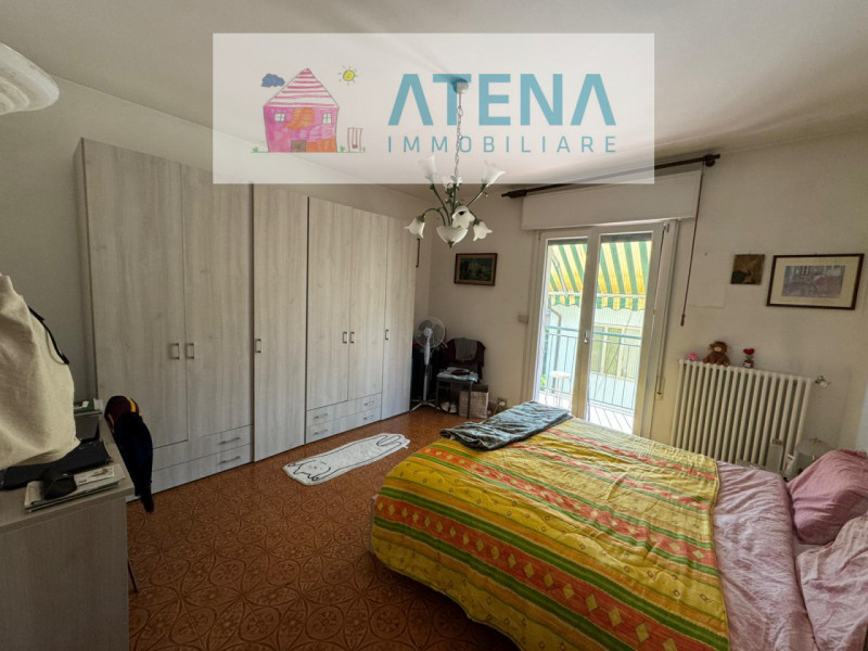 rif. 23636

PADOVA - FORCELLINI
affitto stanza LIBERA DAL 1 LUGLIO 2026 - SOLO RAGAZZA

In quarti...