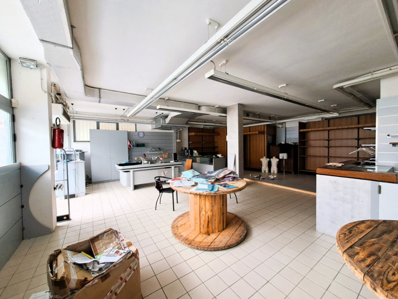 Passignano sul Trasimeno Vendita Negozio