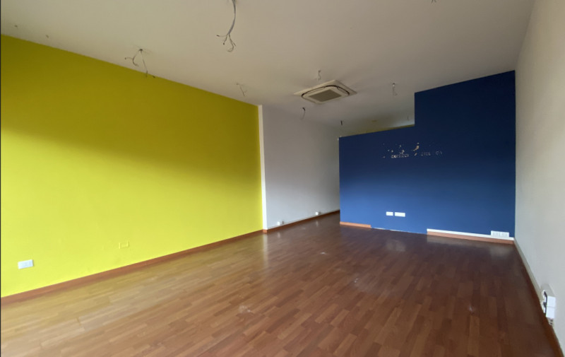 ABANO TERME Proponiamo in locazione Negozio, ideale per dare visibilità alla tua attività o avvia...