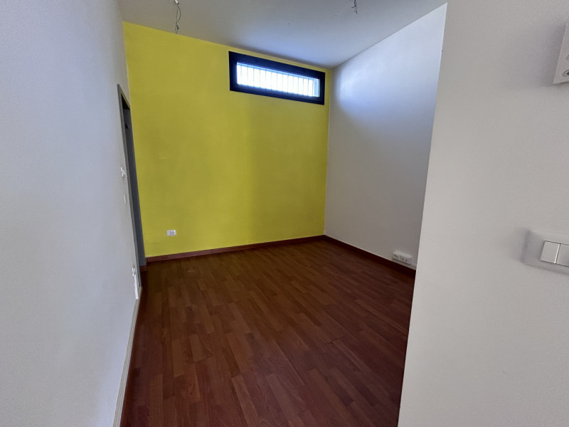 ABANO TERME Proponiamo in locazione Negozio, ideale per dare visibilità alla tua attività o avvia...