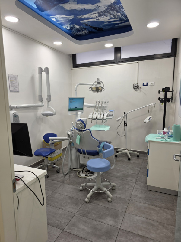 In esclusiva a Faenza, proponiamo in vendita un ampio e luminoso negozio con una posizione strate...