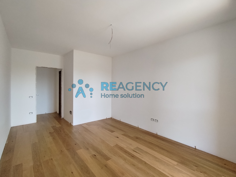 STAI CERCANDO UNA SOLUZIONE NUOVA IN CLASSE A, COMODA A TUTTI I SERVIZI, CON TERRAZZO ABITABILE?
...