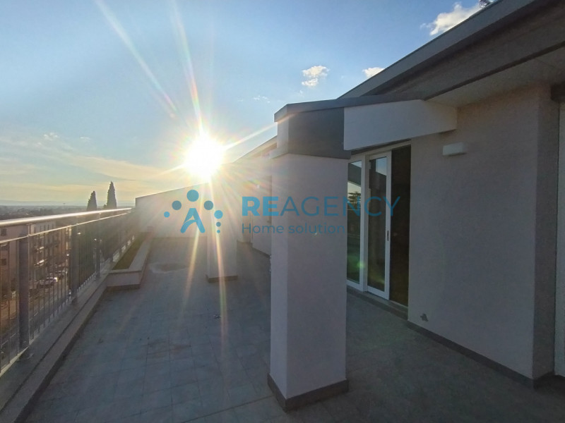 PERUGIA, zona Ponte San Giovanni: proponiamo in vendita NUOVO ATTICO CON TERRAZZA ABITABILE E VIS...