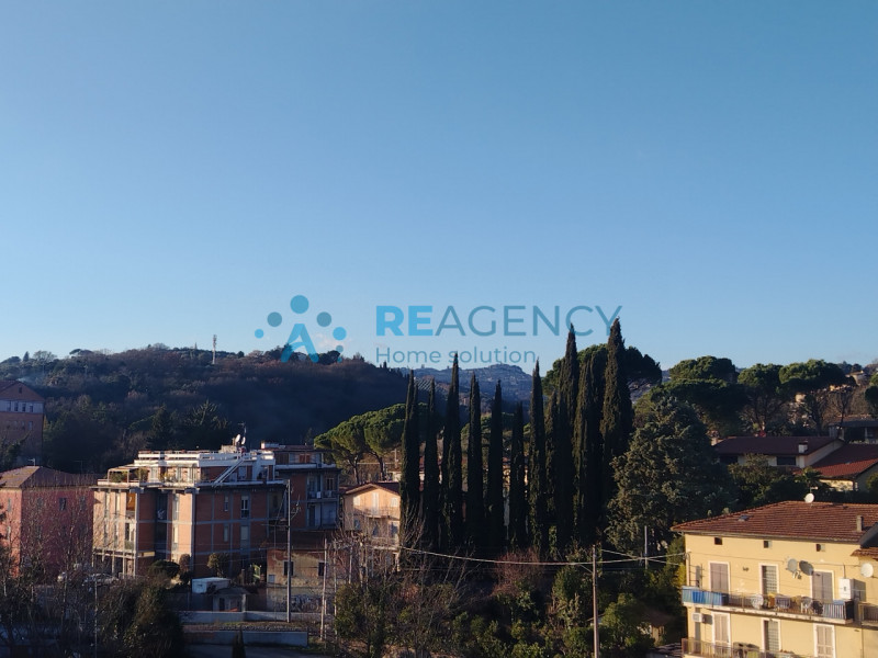 PERUGIA, zona Ponte San Giovanni: proponiamo in vendita NUOVO ATTICO CON TERRAZZA ABITABILE E VIS...