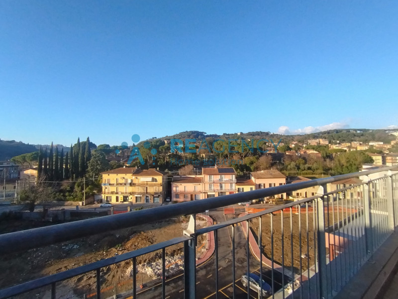 PERUGIA, zona Ponte San Giovanni: proponiamo in vendita NUOVO ATTICO CON TERRAZZA ABITABILE E VIS...