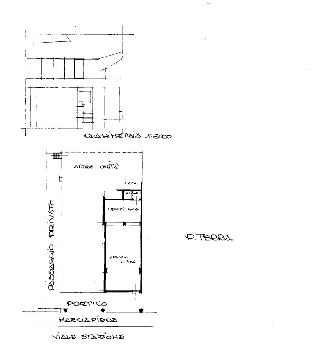 Nel centro di Montegrotto, lungo strada principale e ben visibile, proponiamo locale commerciale ...