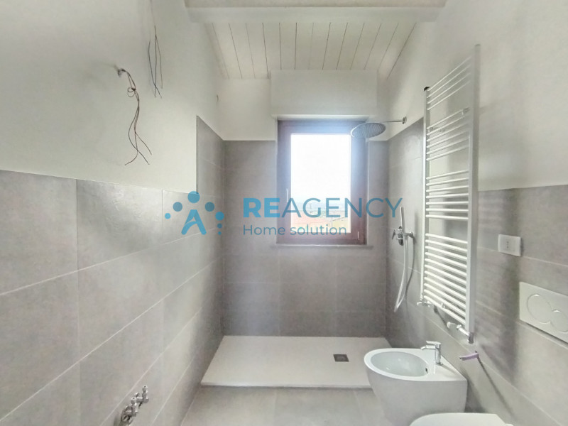 PERUGIA, zona Ponte San Giovanni: proponiamo in vendita NUOVO ATTICO CON TERRAZZA ABITABILE E VIS...