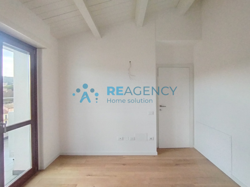 PERUGIA, zona Ponte San Giovanni: proponiamo in vendita NUOVO ATTICO CON TERRAZZA ABITABILE E VIS...