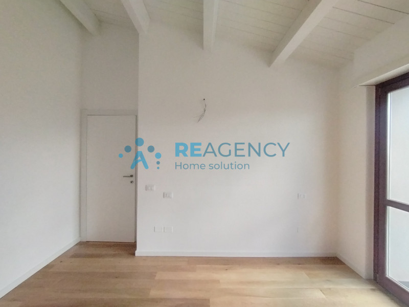 PERUGIA, zona Ponte San Giovanni: proponiamo in vendita NUOVO ATTICO CON TERRAZZA ABITABILE E VIS...