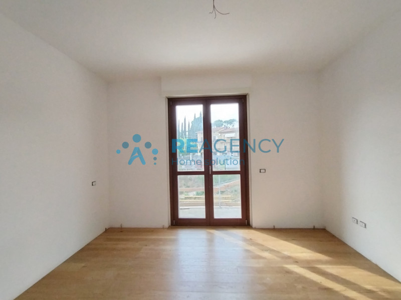 STAI CERCANDO UNA SOLUZIONE NUOVA IN CLASSE A, COMODA A TUTTI I SERVIZI, CON TERRAZZO ABITABILE?
...