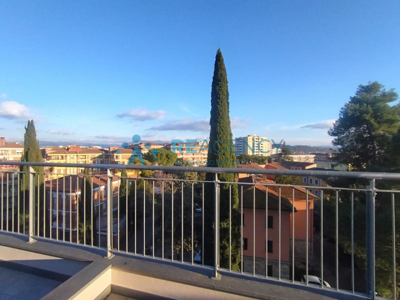 PERUGIA, zona Ponte San Giovanni: proponiamo in vendita NUOVO ATTICO CON TERRAZZA ABITABILE E VIS...