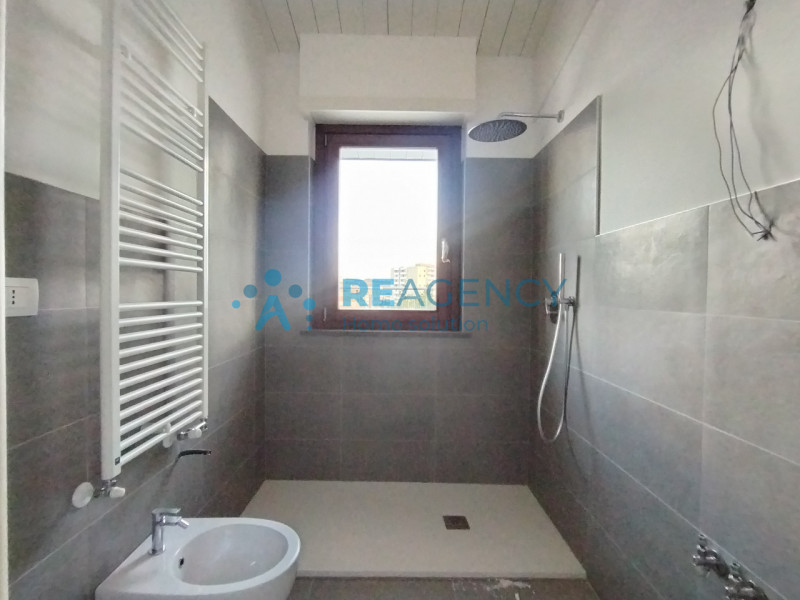 PERUGIA, zona Ponte San Giovanni: proponiamo in vendita NUOVO ATTICO CON TERRAZZA ABITABILE E VIS...