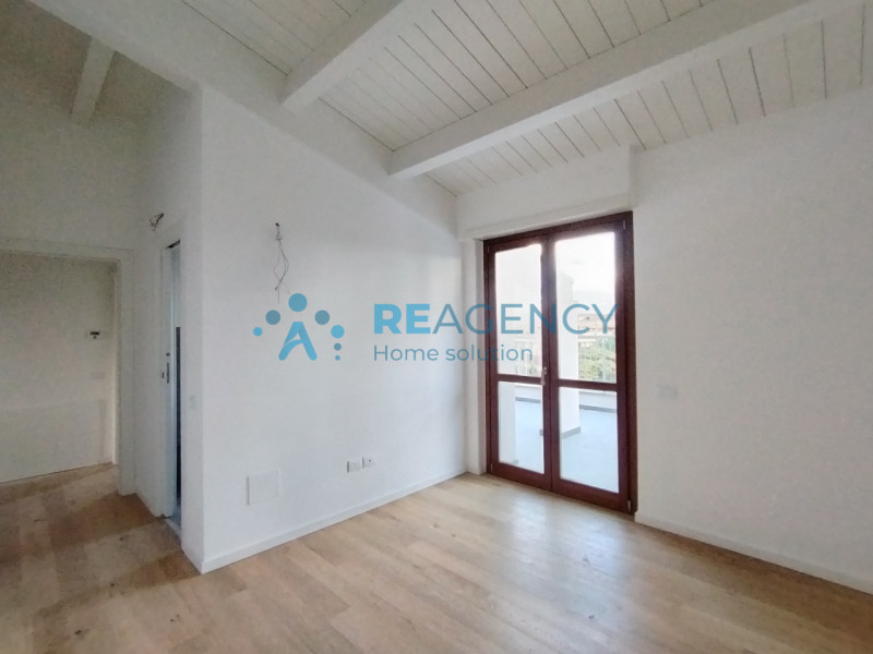 PERUGIA, zona Ponte San Giovanni: proponiamo in vendita NUOVO ATTICO CON TERRAZZA ABITABILE E VIS...