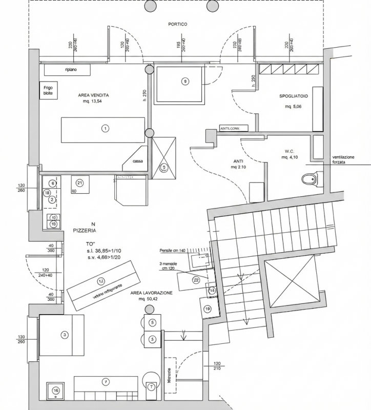 (Per INFO Mattias 3494222146) A Mansuè, in zona centrale di forte passaggio e vicino a scuole e s...