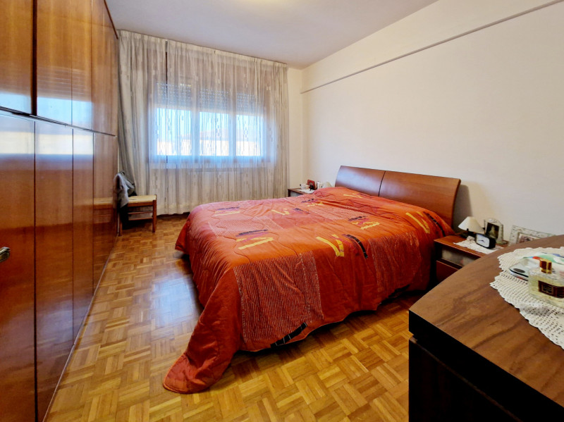 A Borgo Veneto, località Saletto, proponiamo in affitto spaziosa porzione di casa a schiera di te...