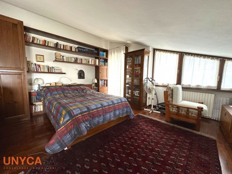 Nella rinomata località termale di Abano Terme, proponiamo un curatissimo appartamento  in una zo...