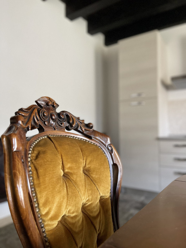 Inserito in una location esclusiva, ti proponiamo un elegante appartamento al piano terra.
Dispon...