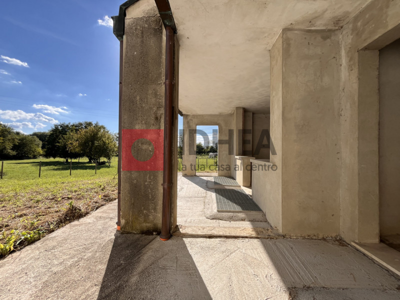 SILEA: SANT'ELENA

In ottimo contesto residenziale immerso nel verde e ricco di privacy, ma a sol...