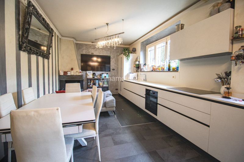 Prato Vendita Appartamento trilocale