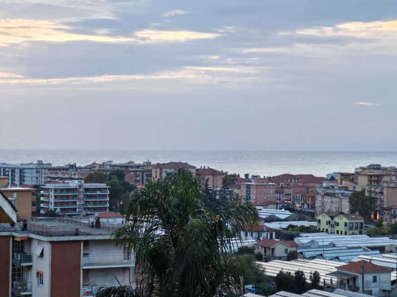 Vallecrosia Vendita Appartamento trilocale