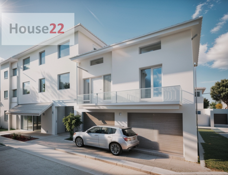 ANCONETTA (VI). Su Viale Anconetta vendesi INTERO COMPLESSO di circa Mq 1000 + ampio giardino di ...