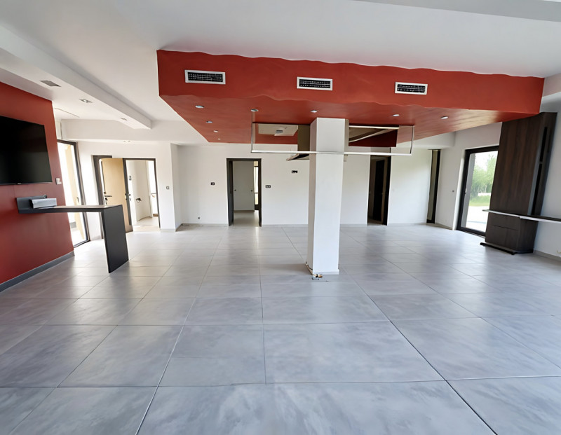 (Per INFO Cristina 3389226442) A Pionca di Vigonza, proponiamo in vendita spazio commerciale con ...