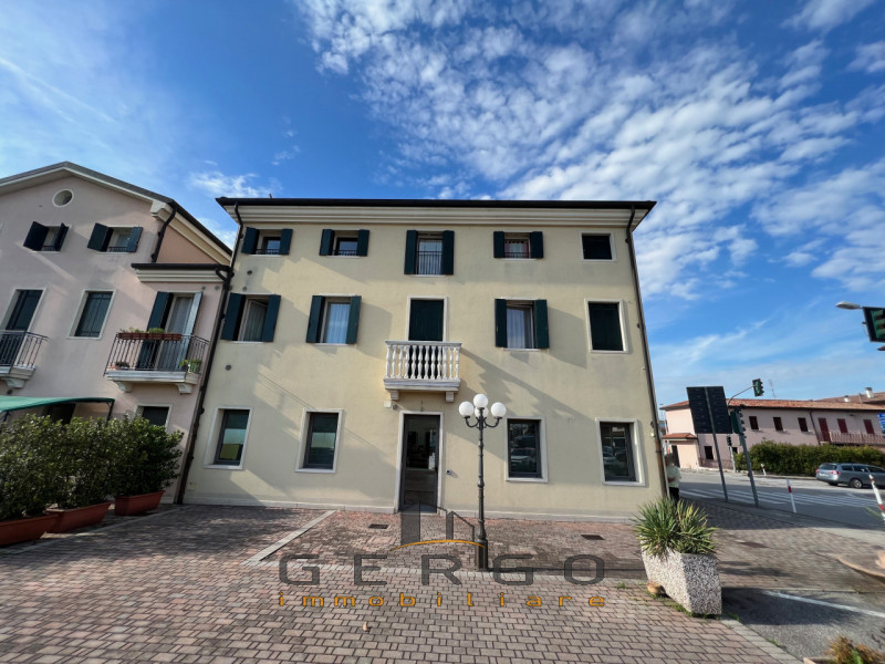 (Per INFO Cristina 3389226442) A Pionca di Vigonza, proponiamo in vendita spazio commerciale con ...