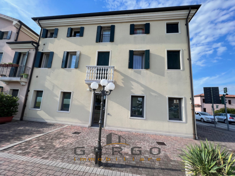 (Per INFO Cristina 3389226442) A Pionca di Vigonza, proponiamo in vendita spazio commerciale con ...