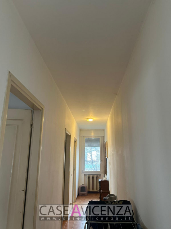 RUBANO - PADOVA - Classe energetica B - DISPONIBILE DAL 15 MARZO a pochi passi dalla fermata del ...