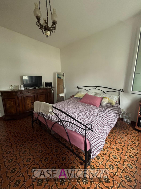 RUBANO - PADOVA - Classe energetica B - DISPONIBILE DAL 15 MARZO a pochi passi dalla fermata del ...