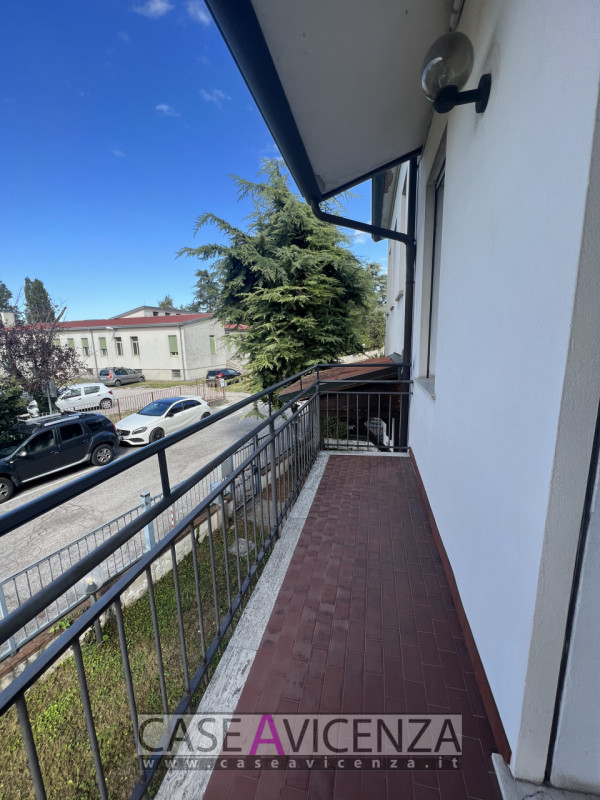 RUBANO - PADOVA - Classe energetica B - DISPONIBILE DAL 15 MARZO a pochi passi dalla fermata del ...