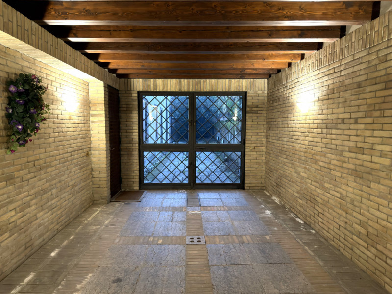 Agenzia Immobiliare S.Croce propone in esclusiva un grazioso palazzetto storico ristrutturato neg...