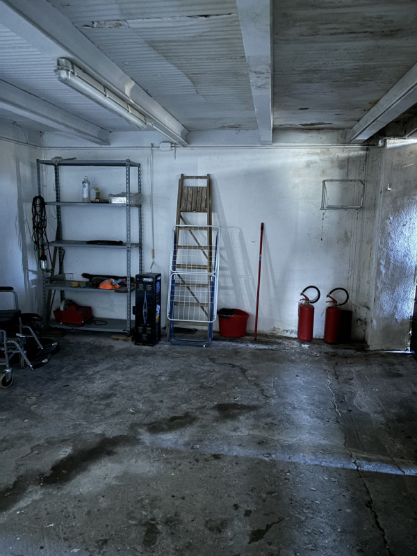 TI HO TROVATO UNA BELLA CASA DI CAMPAGNA CON MAGAZZINO STALLA E DOPPIO GARAGE CON GIARDINO PER ST...