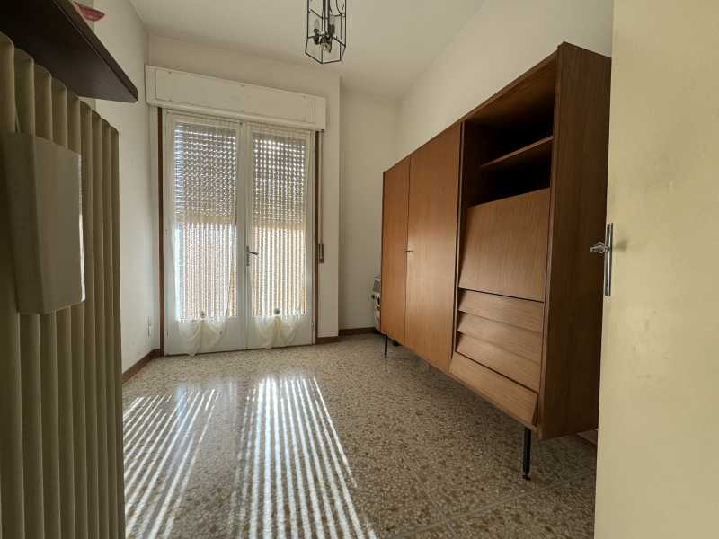 L'immobile è ubicato nel Comune di Vittorio Veneto, Località Carpesica, in Via G. Giardino n. 147...