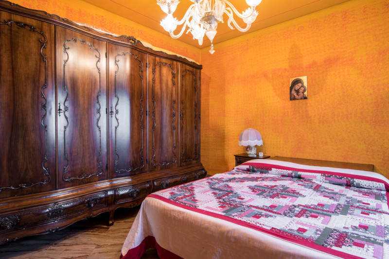 Scopri un'opportunità unica nel comune di Curtarolo, nella zona tranquilla di Santa Maria di Non....