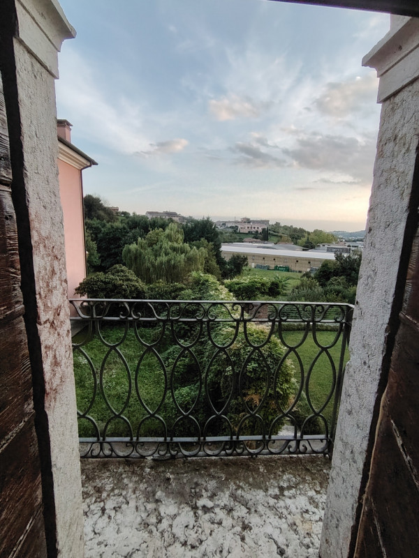 Colceresa loc.Mure - Casa affiancata ristrutturata - €225.000 Trattativa riservata Unica Immobili...