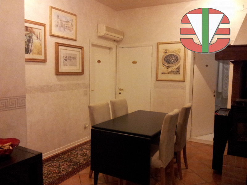 Salzano - AFFITTASI , in zona centrale appartamento di 95 mq, inserito in un contesto residenzial...