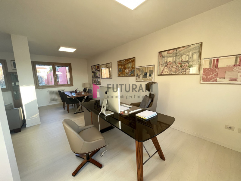 PIAZZOLA sul BRENTA - rif.504MIC - Per info 3473209826 - in centro, nel complesso "ex Jutificio",...