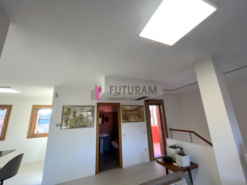 PIAZZOLA sul BRENTA - rif.504MIC - Per info 3473209826 - in centro, nel complesso "ex Jutificio",...