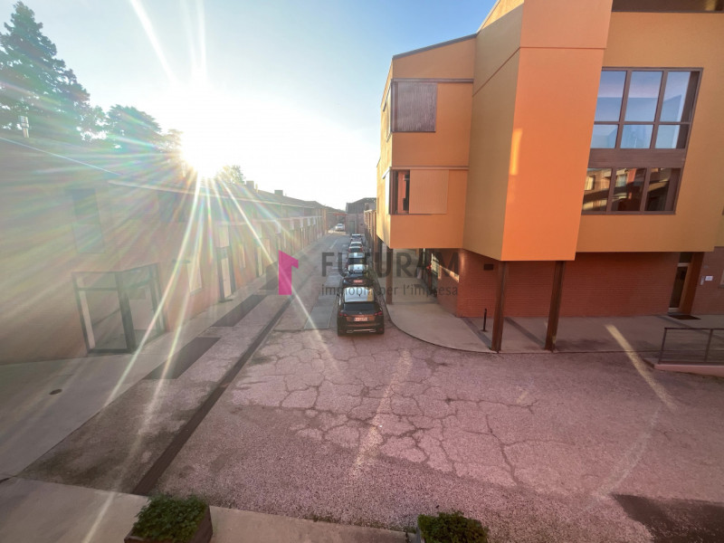 PIAZZOLA sul BRENTA - rif.504MIC - Per info 3473209826 - in centro, nel complesso "ex Jutificio",...